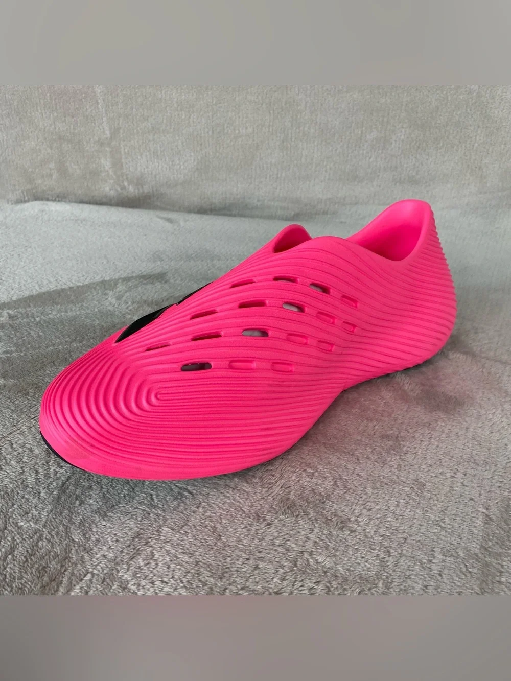 adidas Purechill Recovery Sandals Shoes Mens Size 11 Lucid Pink Slip On NEW